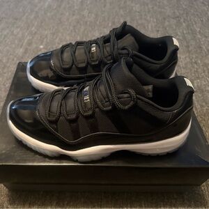 Air Jordan 11 Retro Low space jam